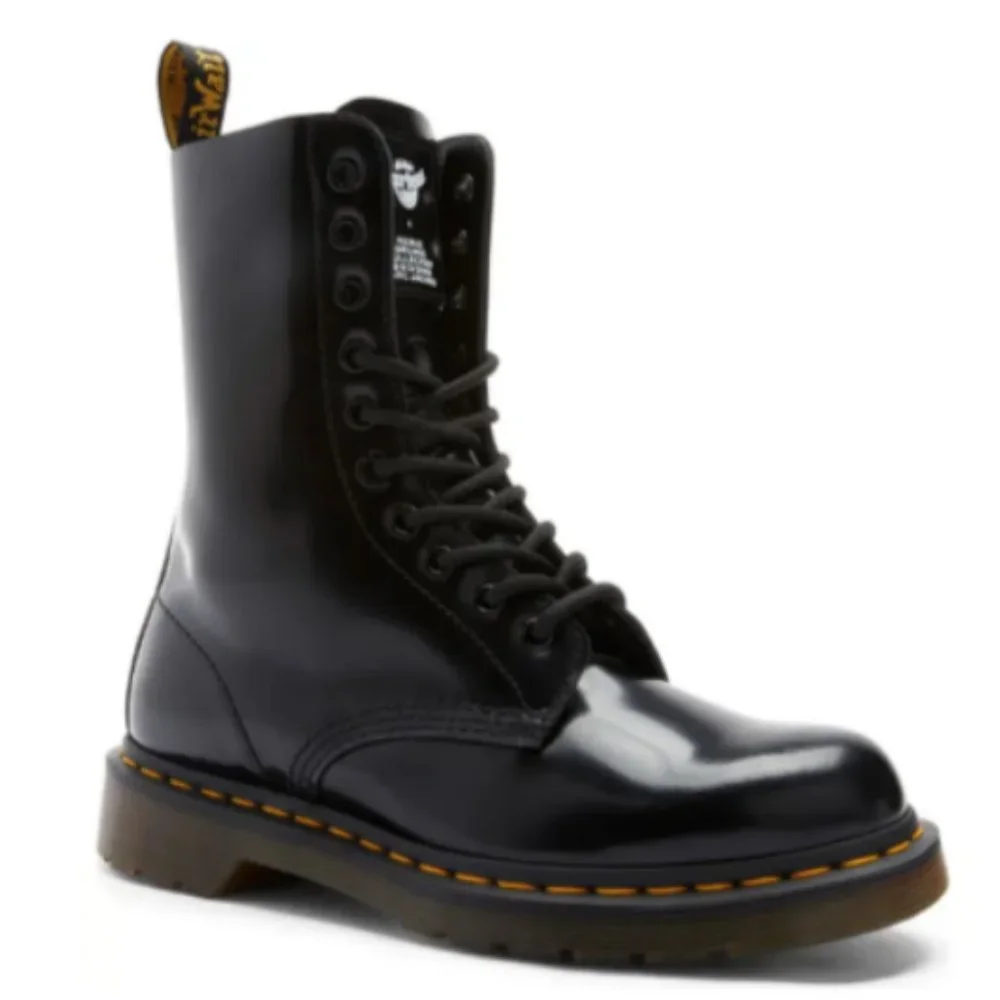 Dr. Martens x REDUX GRUNGE MARC JACOBS 1490 LIMITED EDITION RareFind